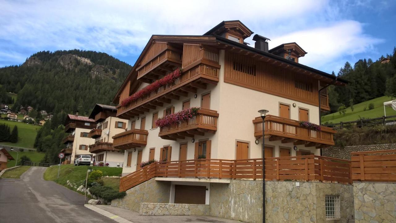 Vista Pelmo Apartman Colle Santa Lucia Kültér fotó